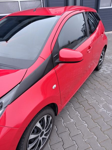 Toyota-Aygo-2017-003