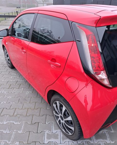 Toyota-Aygo-2017-004
