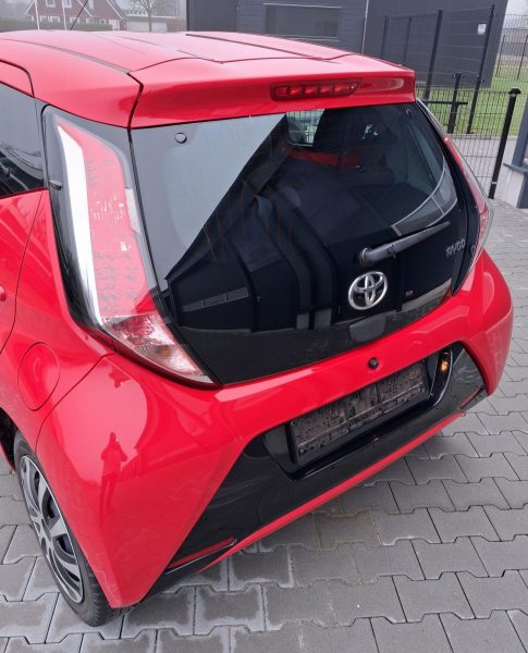 Toyota-Aygo-2017-005