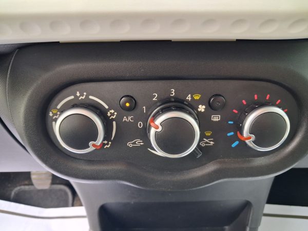 Twingo-14
